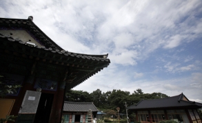 Simgoksa Temple Daeungjeon Hall